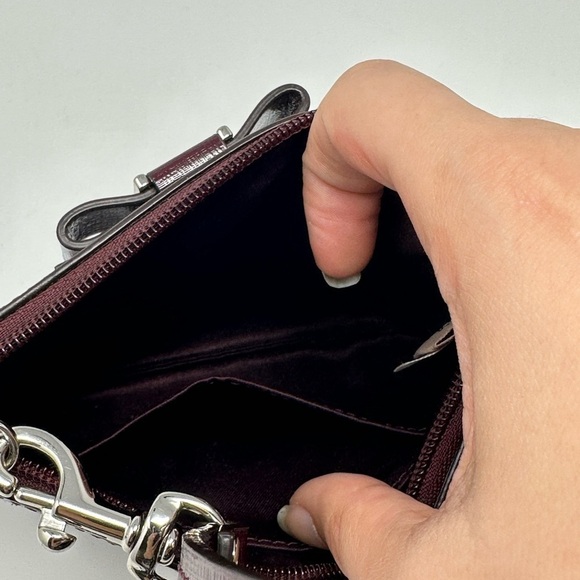 Coach Burgundy Patent Leather Wristlet – Bow Detail, Small Shoulder Bag - Picture 5 of 7